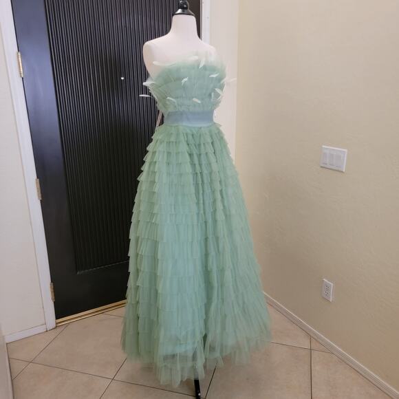 Mac Duggal 20530 Sage Green Feather Ruffle Strapless Ball Gown Dress Size 6 - Picture 6 of 14